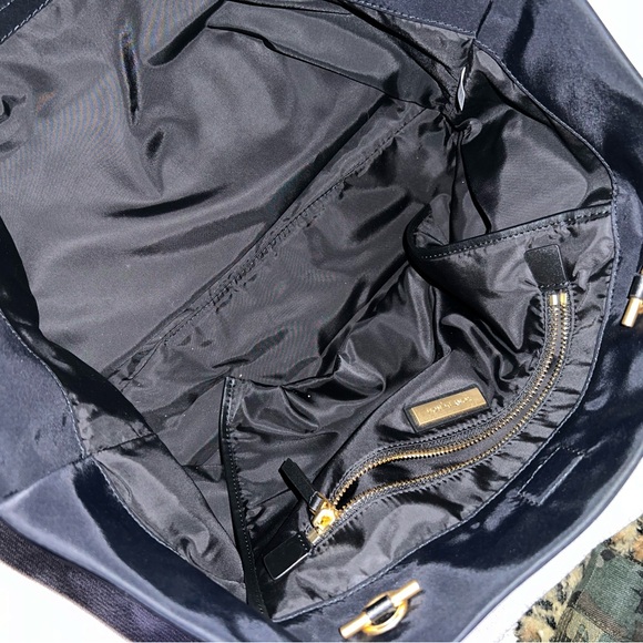 Ella Chain Tote Black Excellence Condition - Picture 6 of 7